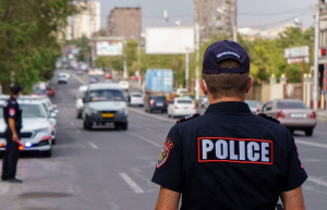 Պարեկներին կաշառք առաջարկած 40-ամյա տղամարդը ձերբակալվել է