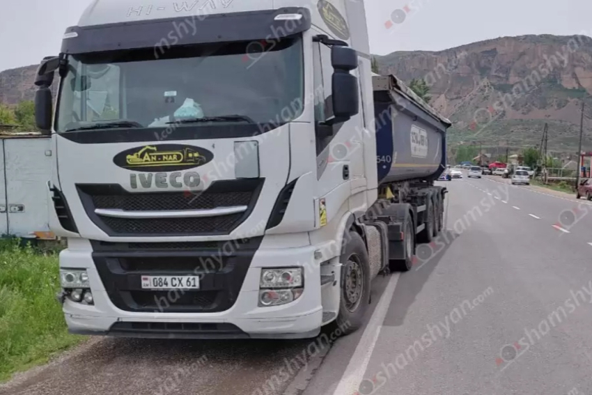 Երևան-Մեղրի ճանապարհին Iveco-ն վրաերթի է ենթարկել հետիոտնին. վերջինս մահացել է