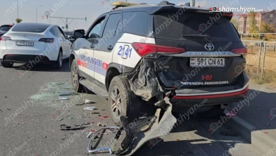 Երևանում «Infinity»-ն բախվել է «Mazda»-ին, ապա՝ պարեկային ծառայության ավտոմեքենային. կա տուժած