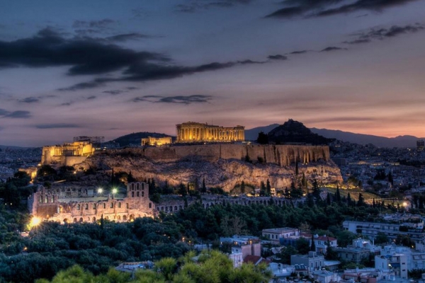 Հունաստանն ընդունել է աշխատանքային ժամերը երկարաձգող օրինագիծը