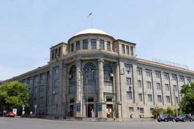 Երևանի բժշկական համալսարանի աշխատասենյակներից մեկում հրդեհ է բռնկվել. մեկ անձ հոսպիտալացվել է