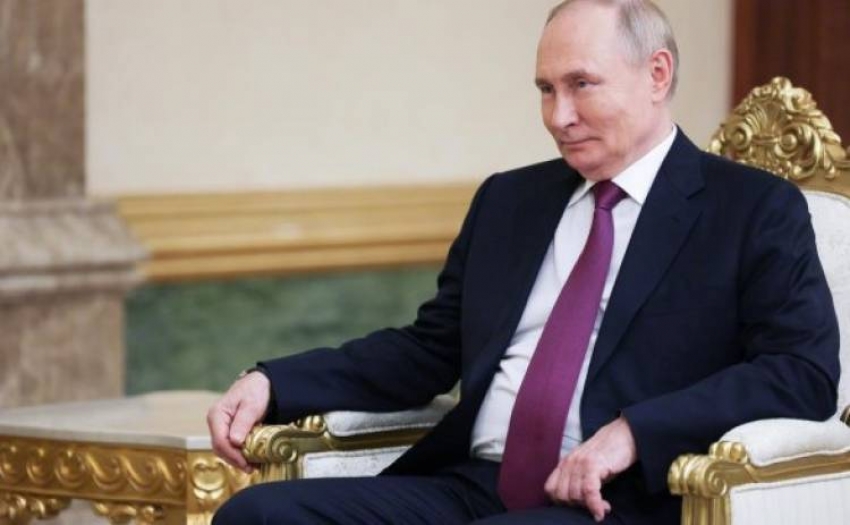Պուտինը ՀԱՊԿ գագաթնաժողովում կատակել է տղամարդկանց «ձախ գնալու» մասին