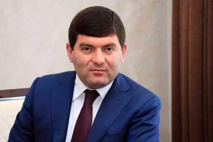 Դավիթ Համբարձումյանի նկատմամբ դատավճիռը կապ չունի արդարադատության հետ, նա քաղբանտարկյալ է․ փաստաբան