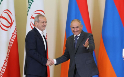 Փաշինյանը և Փեզեշքիանը ստորագրել են «3+3» ձևաչափին աջակցող հայտարարություն