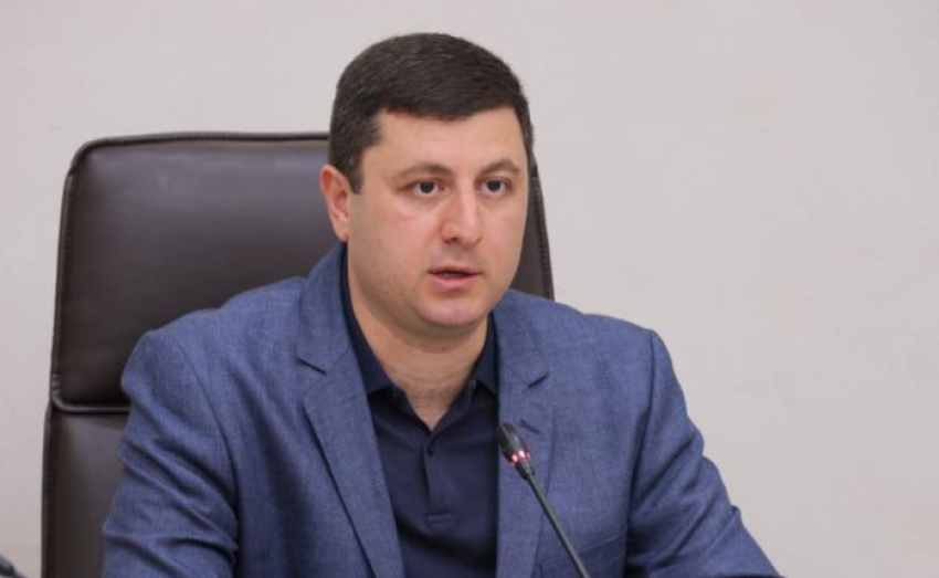 3-րդ ճանապարհը սպասելն է, մաշվելն է ու քայքայվելն է. Աբրահամյան