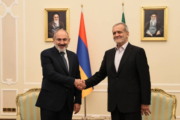Փեզեշքիանը կայցելի Հայաստան. նախատեսված է նաև գործարար համաժողով