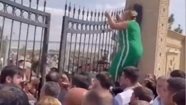 Ադրբեջանում զինվորների հարազատները բողոքում են այցելությունների սահմանափակումների դեմ․ «Դեվիչյա բաշնյա»