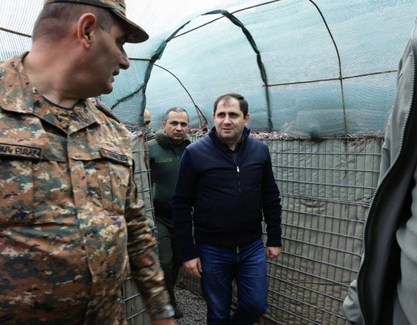 Սահմանային «ամրոցները» կառուցում են այլազգիները․ «Հրապարակ»