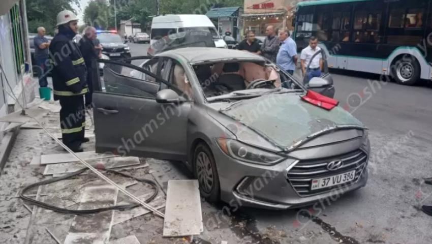 Երևանում պայթյnւն է տեղի ունեցել «Hyundai Elantra»-ում. կան տուժածներ