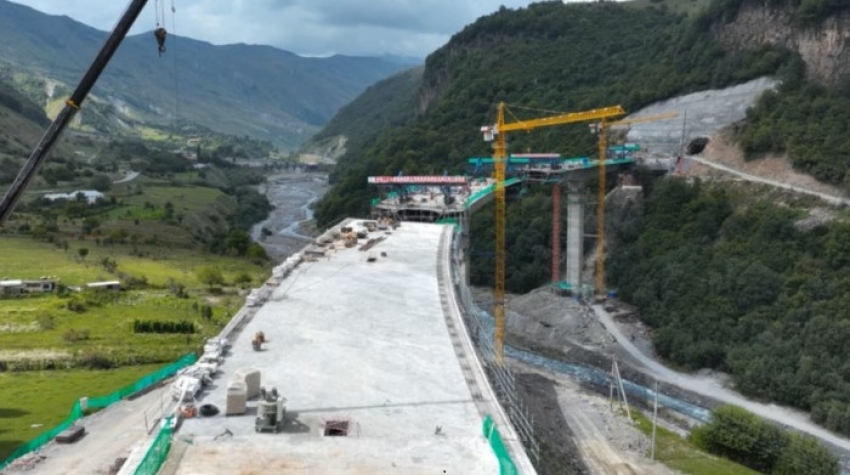 Վրաստանից ՌԴ սահման տանող նոր ճանապարհի շինարարության ժամանակ փլուզում է տեղի ունեցել. կան զոհեր