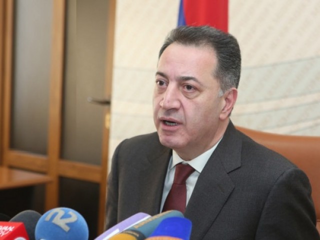 Կարեն Ճշմարիտյան