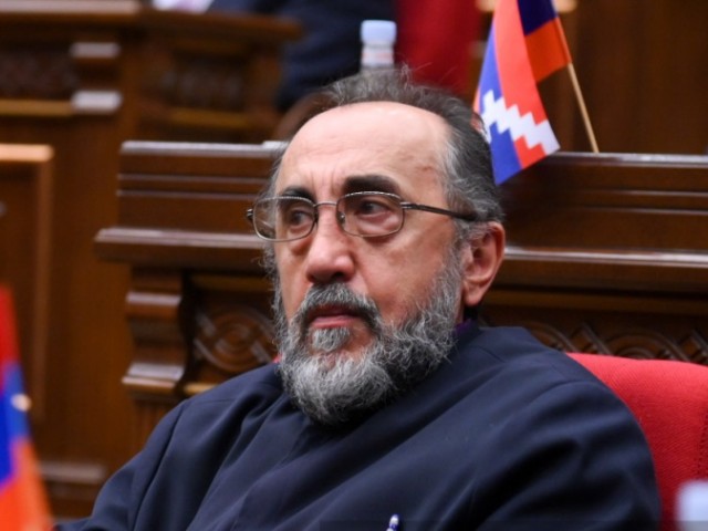 Աջապահյան