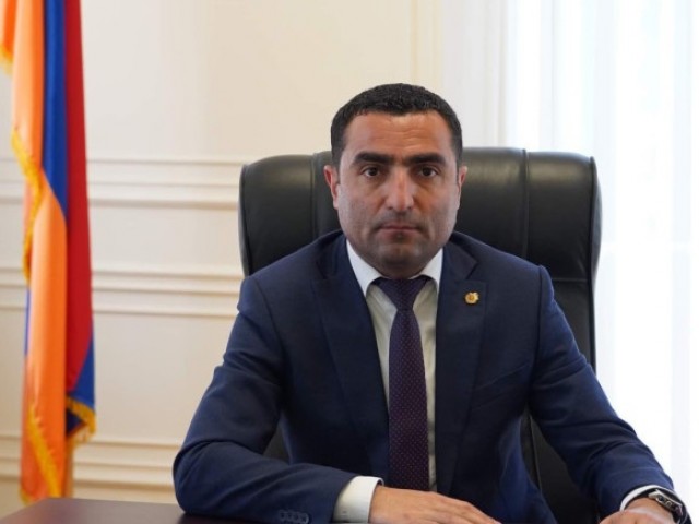 Ռոմանոս Պետրոսյան