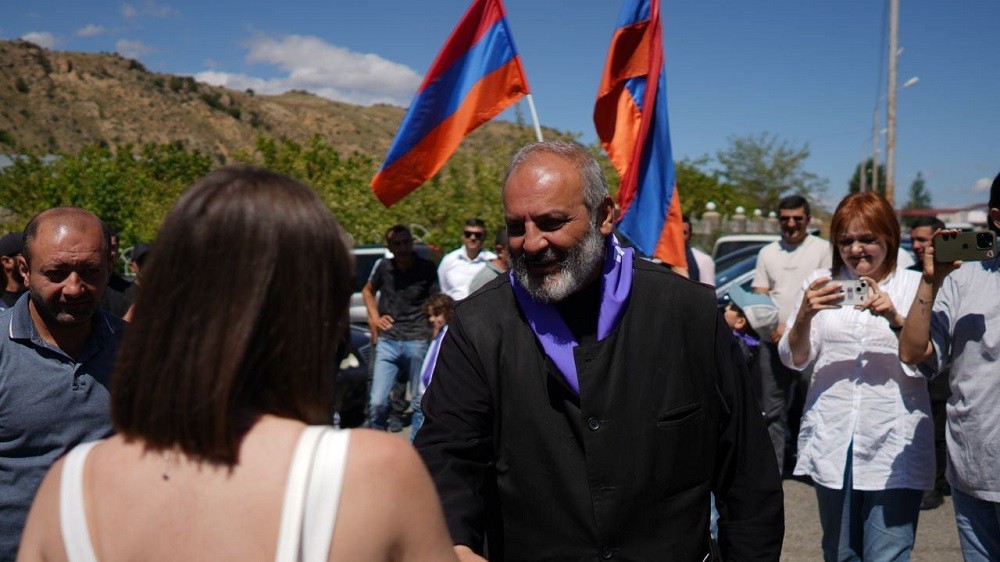 բագրատ սրբազա