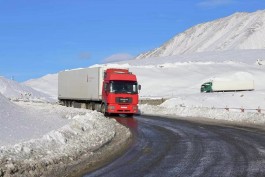 ձյուն ճանապարհ բեռնատար