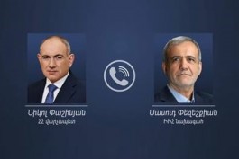 նիկոլ փեզեշքիան