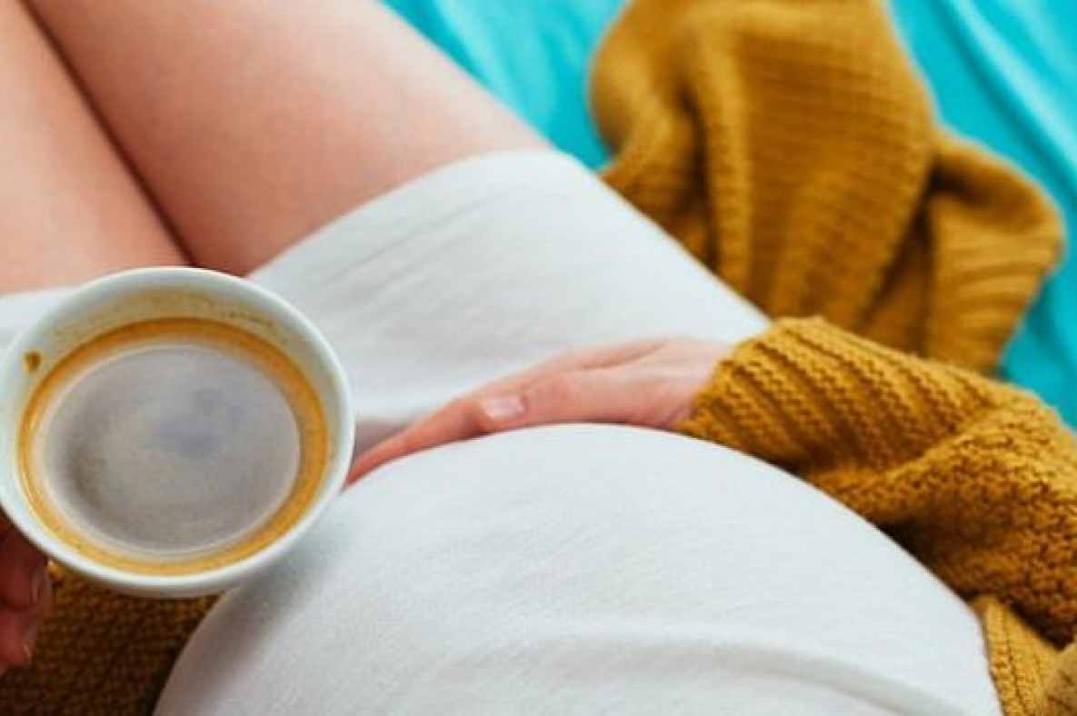 Беременным нельзя кофе. Беременность питье. Pregnant Drink Saft.