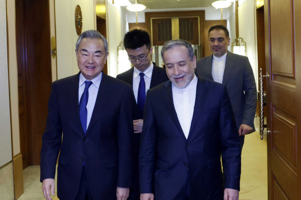 Իրանի և Չինաստանի արտգործնախարարները քննարկել են Իսլամաբադի հուշագիրը. Պեկինը պատրաստ է միանալ