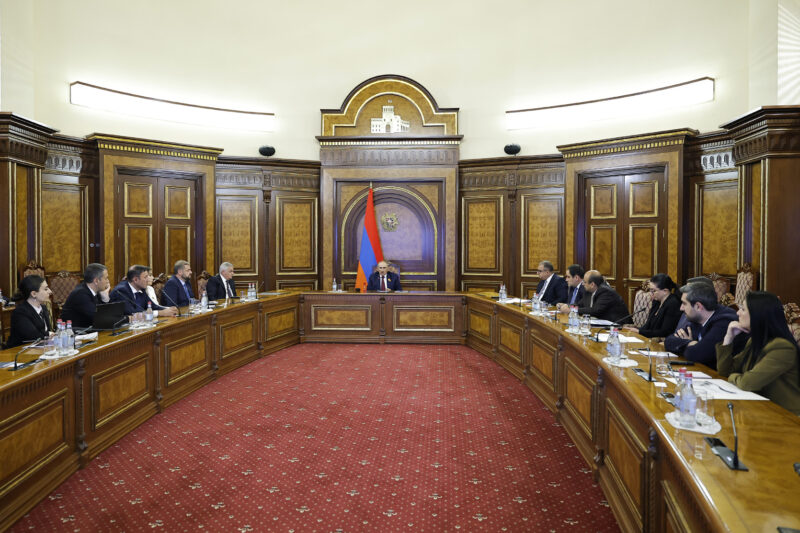 Չգրանցված գույքի խնդիրն ու օրենսդրական ռիսկերը. խորհրդակցություն՝ կառավարությունում