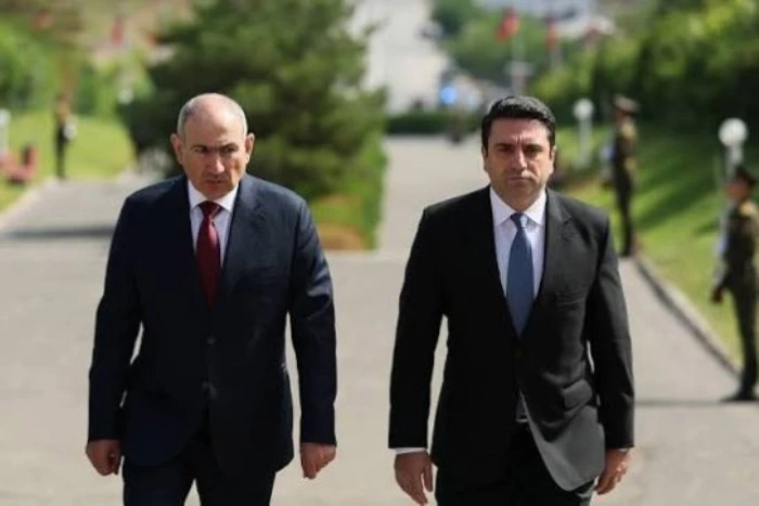 Առանց Նիկոլ Փաշինյանի ինձ որևէ քաղաքական պրոցեսում չեմ տեսնում. Ալեն Սիմոնյան չի հեռանալու ակտիվ քաղաքականությունից