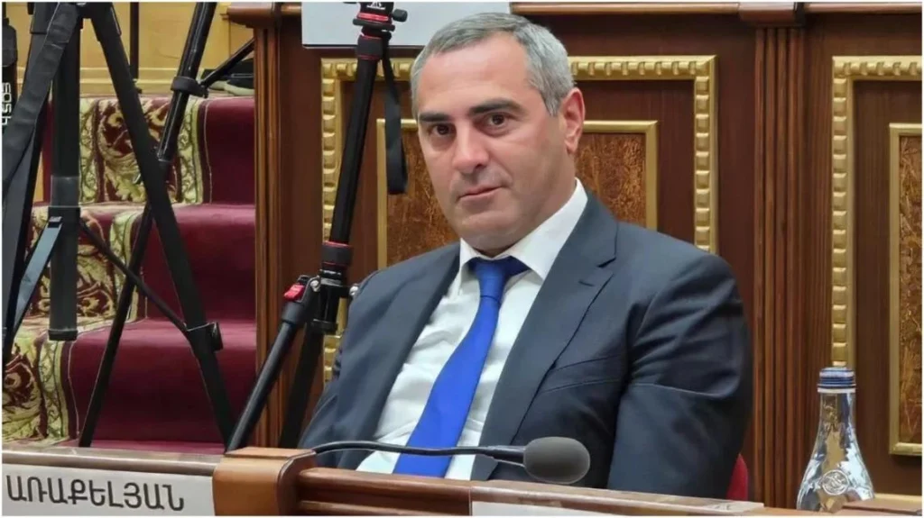 Վարդան Ղուկասյանի փեսան պատգամավորի մանդատից հրաժարվելու դիմում է ներկայացրել