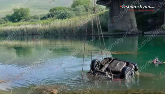 Սևանում «Լադա»-ն ընկել է Հրազդան գետը. կա զոհ
