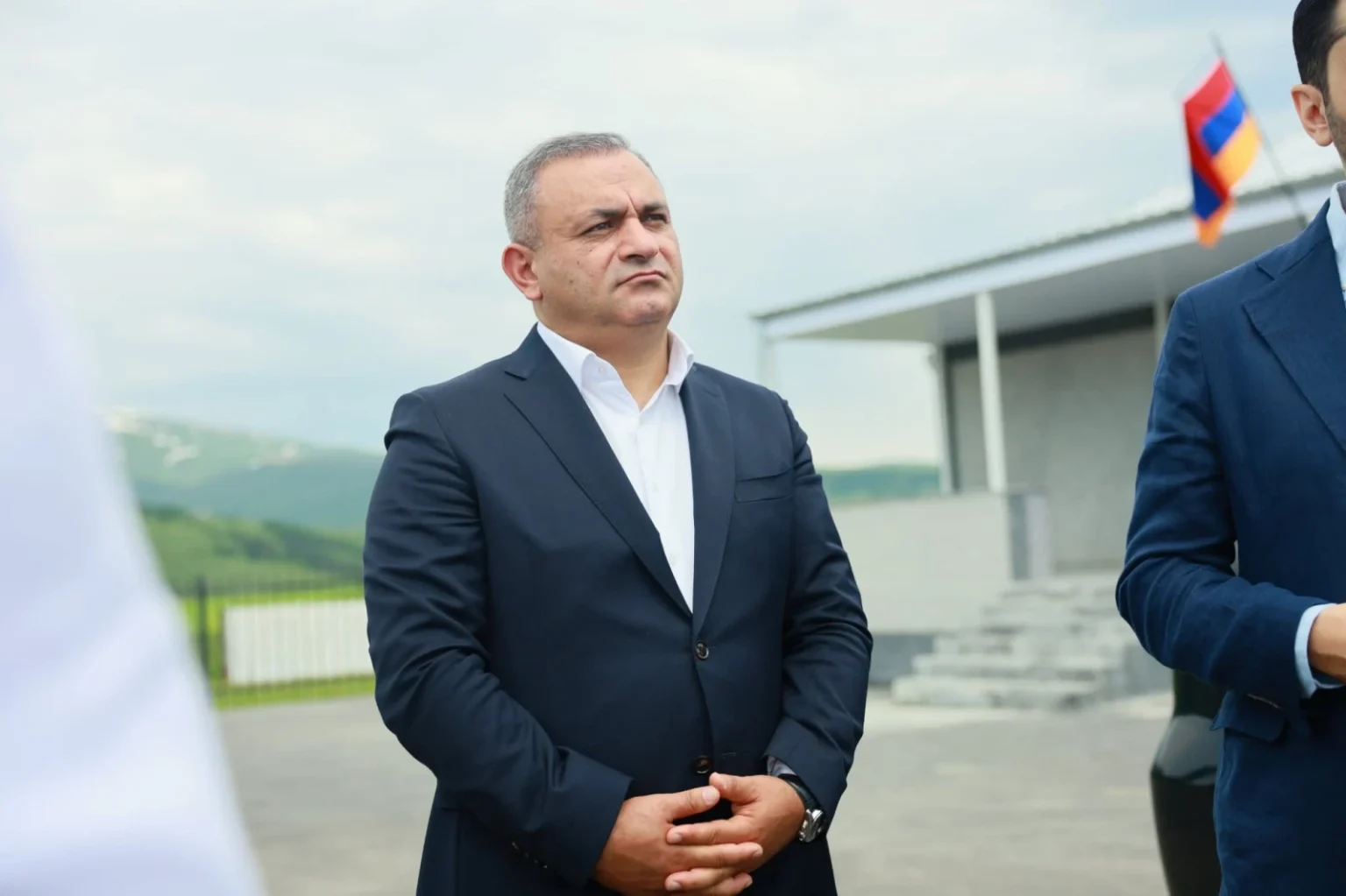 Կոտայքի մարզպետը վերցնելու է պատգամավորական մանդատը. Armlur