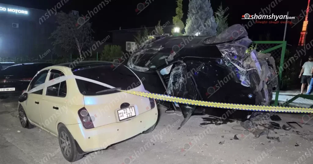 Խոշոր վթար Դավիթ Բեկի փողոցում. «BMW X5»-ը կողաշրջվել է, վարորդը 2–րդ անգամ ոչ սթափ վարելու համար զրկվել է վարելու իրավունքից