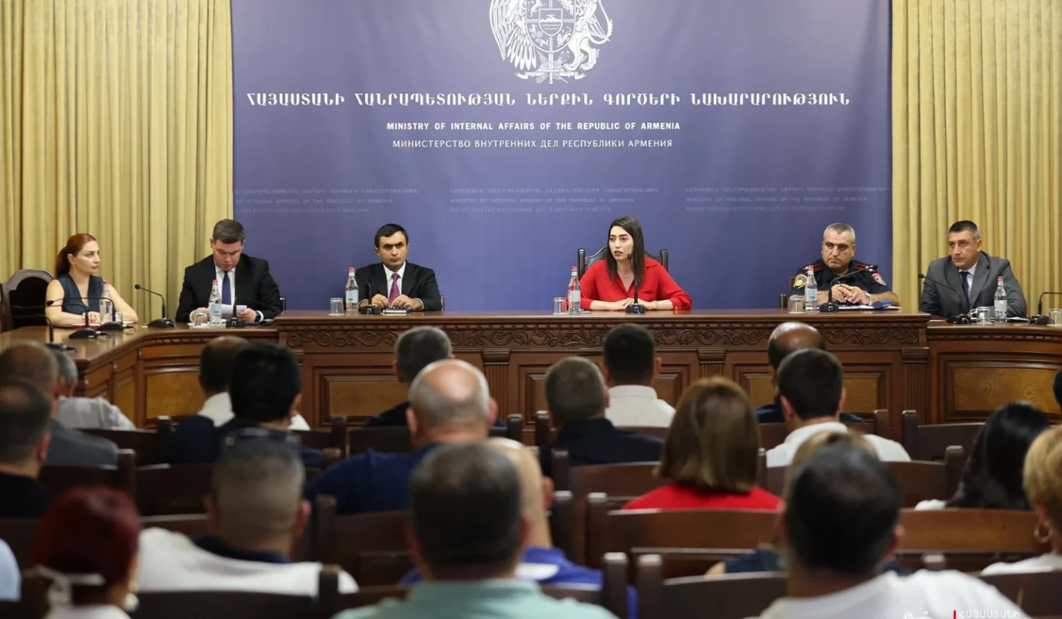 Քննությունից առաջ ավտոդպրոցում կրթություն ստանալը պարտադիր է լինելու․ ՆԳ նախարար