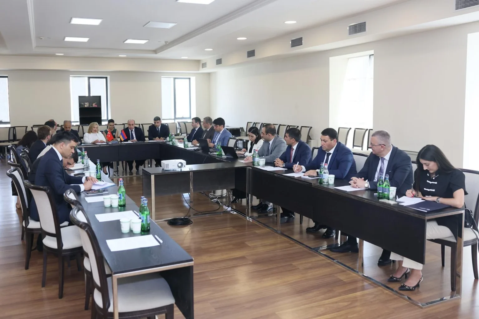 Երևանում կայացել է Հայաստան-Թուրքիա աշխատանքային խմբի 2–րդ հանդիպումը՝ Անիի պատմական կամրջի վերականգնման հարցերով