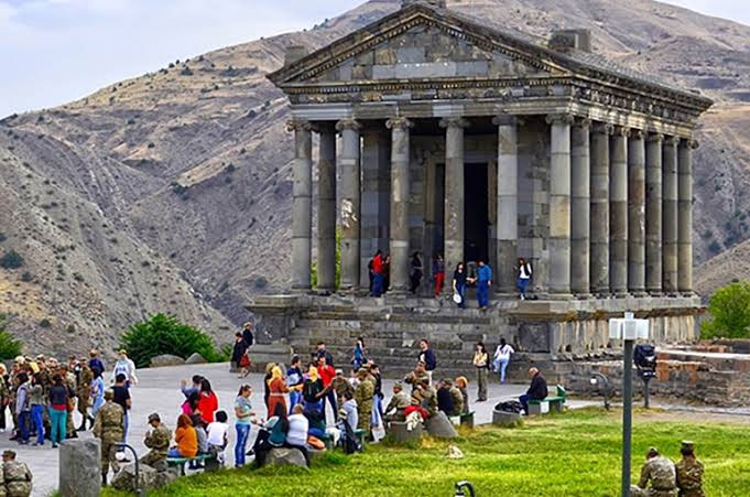 Որքա՞ն զբոսաշրջիկ է օգոստոսին այցելել Հայաստան