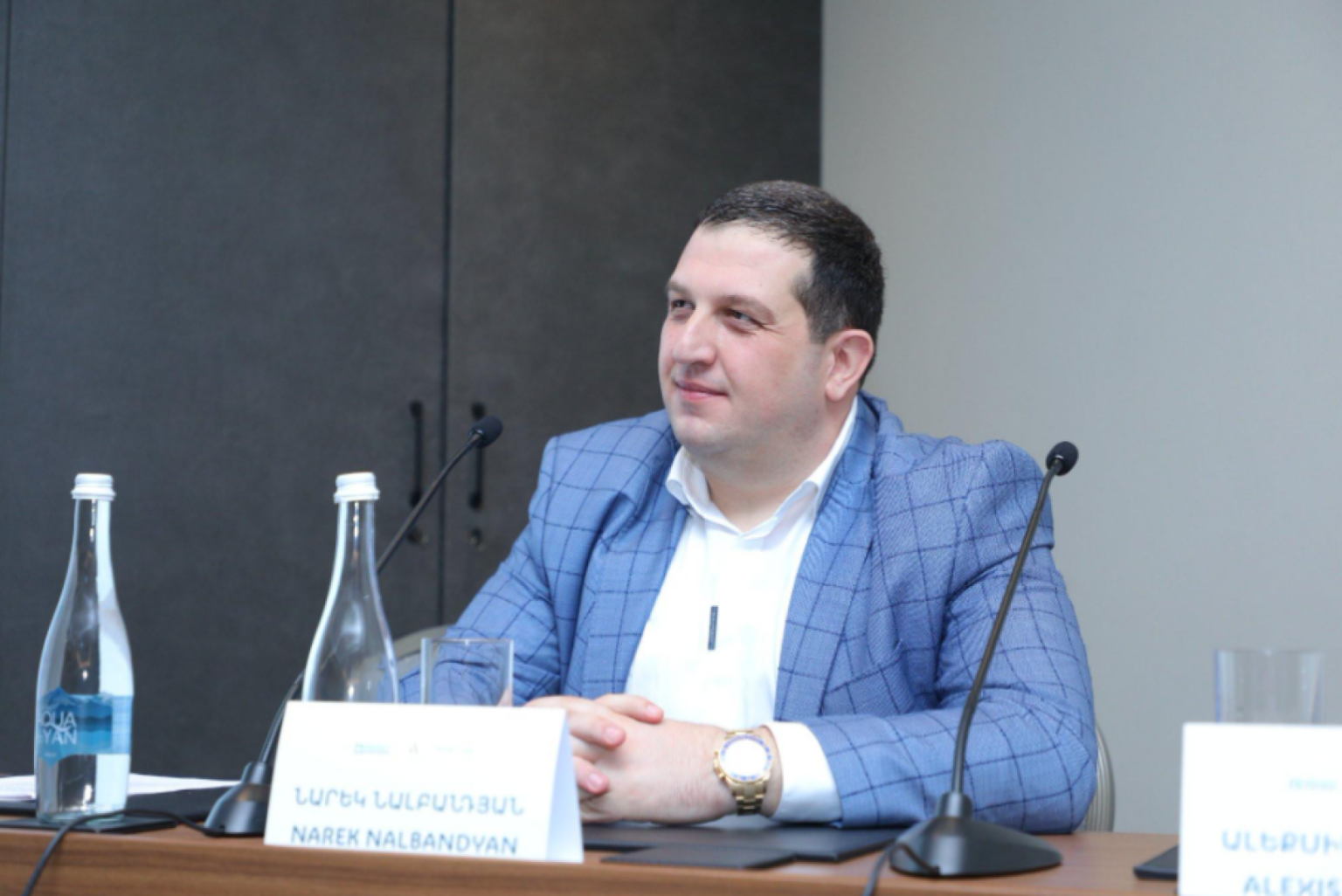 Նարեկ Նալբանդյանը հերքել է իր կապը Փաշինյանի ընտանիքի հետ
