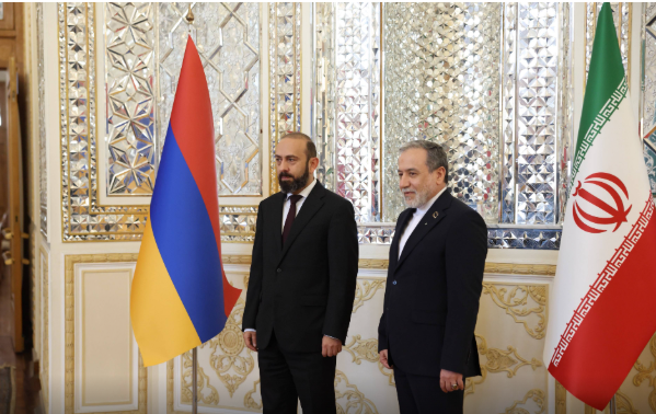 Միրզոյանն ու Արաղչին Թեհրանում քննարկել են ԹՐԻՓՓ-ի հետ կապված հարցեր